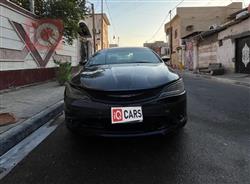 Chrysler 200